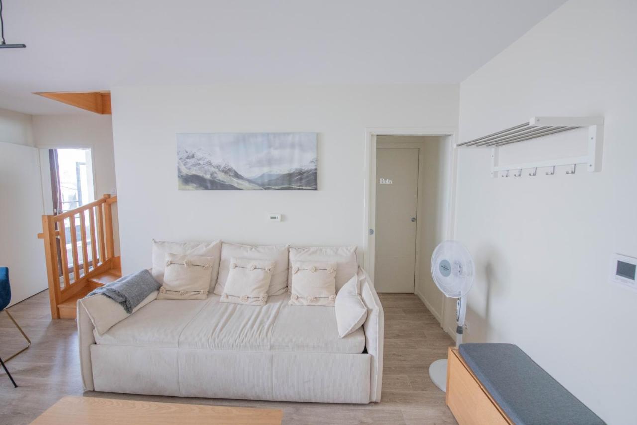 오베르빌리에 Machouart Le Duplex -Parking Gratuit Equipee Commodites- 아파트 외부 사진